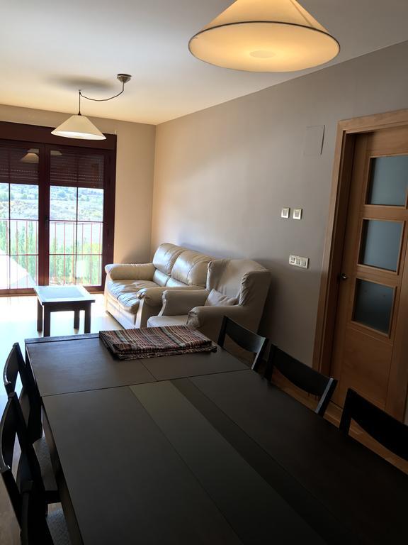 Apartamento Balcon De Jaca I Kültér fotó