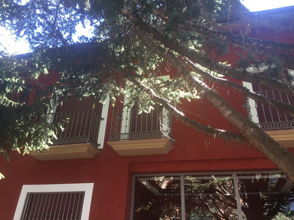 Apartamento Balcon De Jaca I Kültér fotó