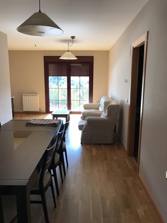 Apartamento Balcon De Jaca I Kültér fotó